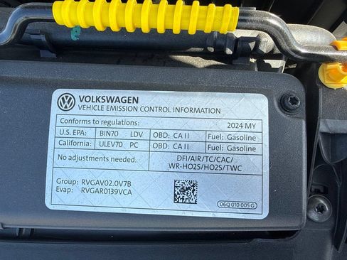 Used 2024 Volkswagen GTI Autobahn FWD image 24