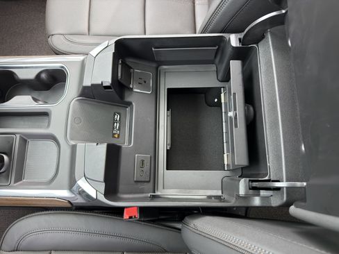 New 2026 Chevrolet Silverado 1500 High Country w/ Technology Package image 21