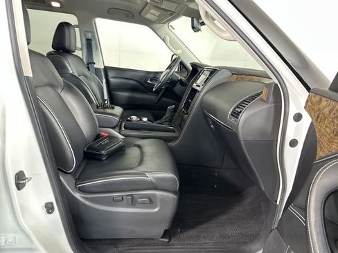 Used 2021 INFINITI QX80 Premium Select w/ All-Season Package image 28