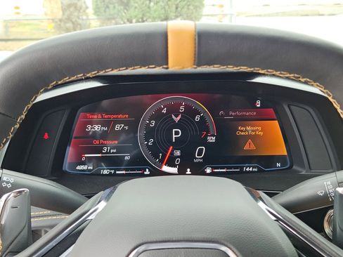 Certified 2024 Chevrolet Corvette Stingray Preferred Cpe image 22