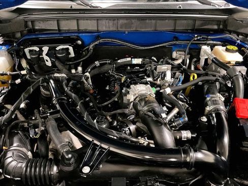 Used 2024 Ford Bronco Wildtrak AWD/4WD image 10