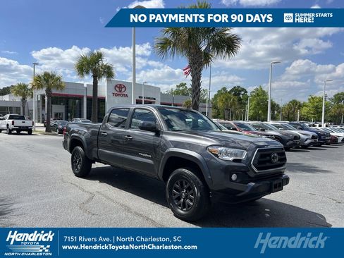 Used 2023 Toyota Tacoma SR5 AWD/4WD image 1