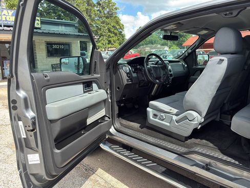 Used 2013 Ford F150 XLT w/ XLT Chrome Pkg AWD/4WD image 11