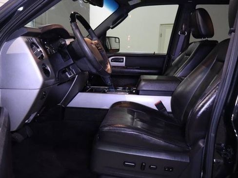 Used 2013 Ford Expedition Limited AWD/4WD image 28