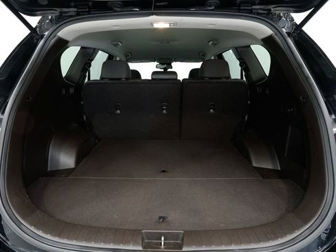 Used 2019 Hyundai Santa Fe SEL image 31