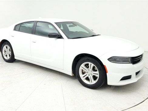 Used 2023 Dodge Charger SXT image 8