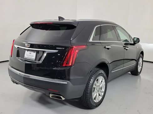Certified 2023 Cadillac XT5 Luxury FWD image 3