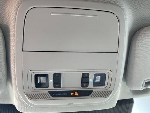 New 2026 Ford Explorer Active image 30