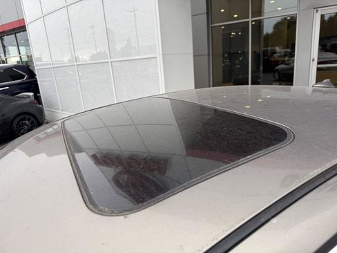 Used 2010 INFINITI G37 Journey w/ Premium Pkg RWD image 10