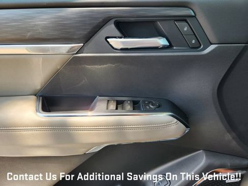 New 2026 GMC Acadia Elevation w/ Black Edition FWD image 17