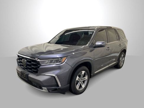 Used 2025 Honda Pilot EX-L image 1