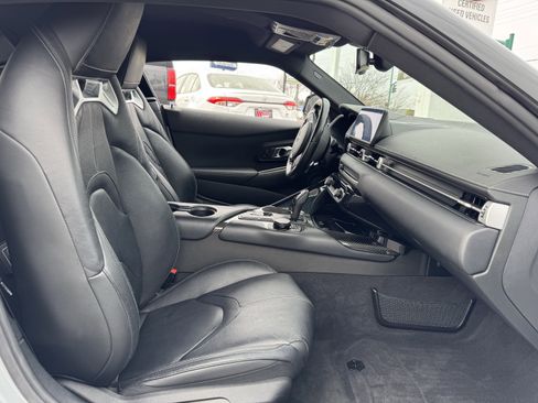 Used 2022 Toyota Supra Premium w/ Driver Assist Package image 30