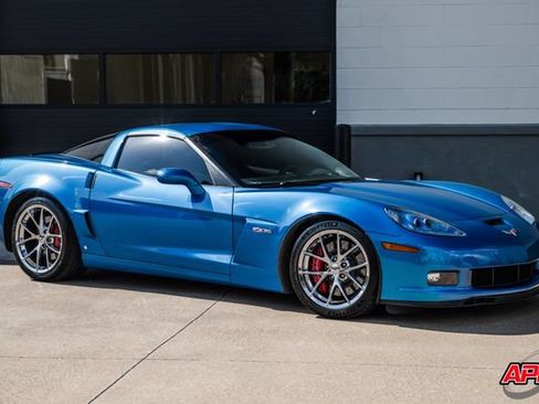 Used 2009 Chevrolet Corvette Z06 w/ Preferred Equipment Group RWD image 38