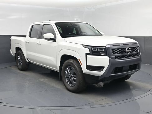 Used 2026 Nissan Frontier SV w/ SV Convenience Package RWD image 8