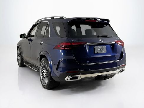 Used 2024 Mercedes-Benz GLE 350 4MATIC image 3