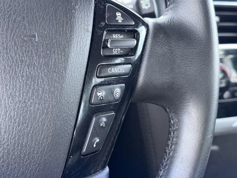 Used 2023 Nissan Armada S RWD image 22