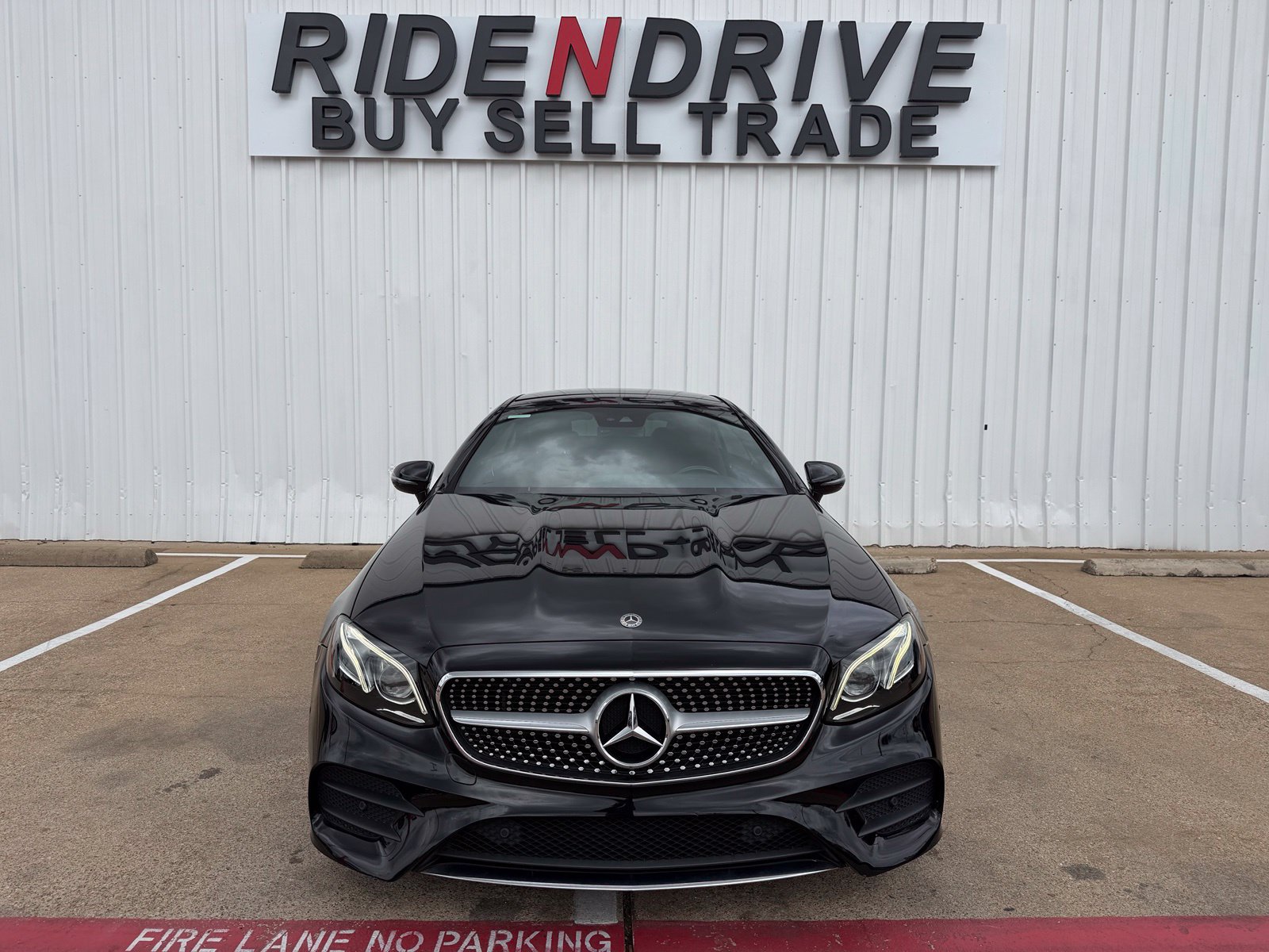 Used 2018 Mercedes-Benz E 400 Coupe image 11