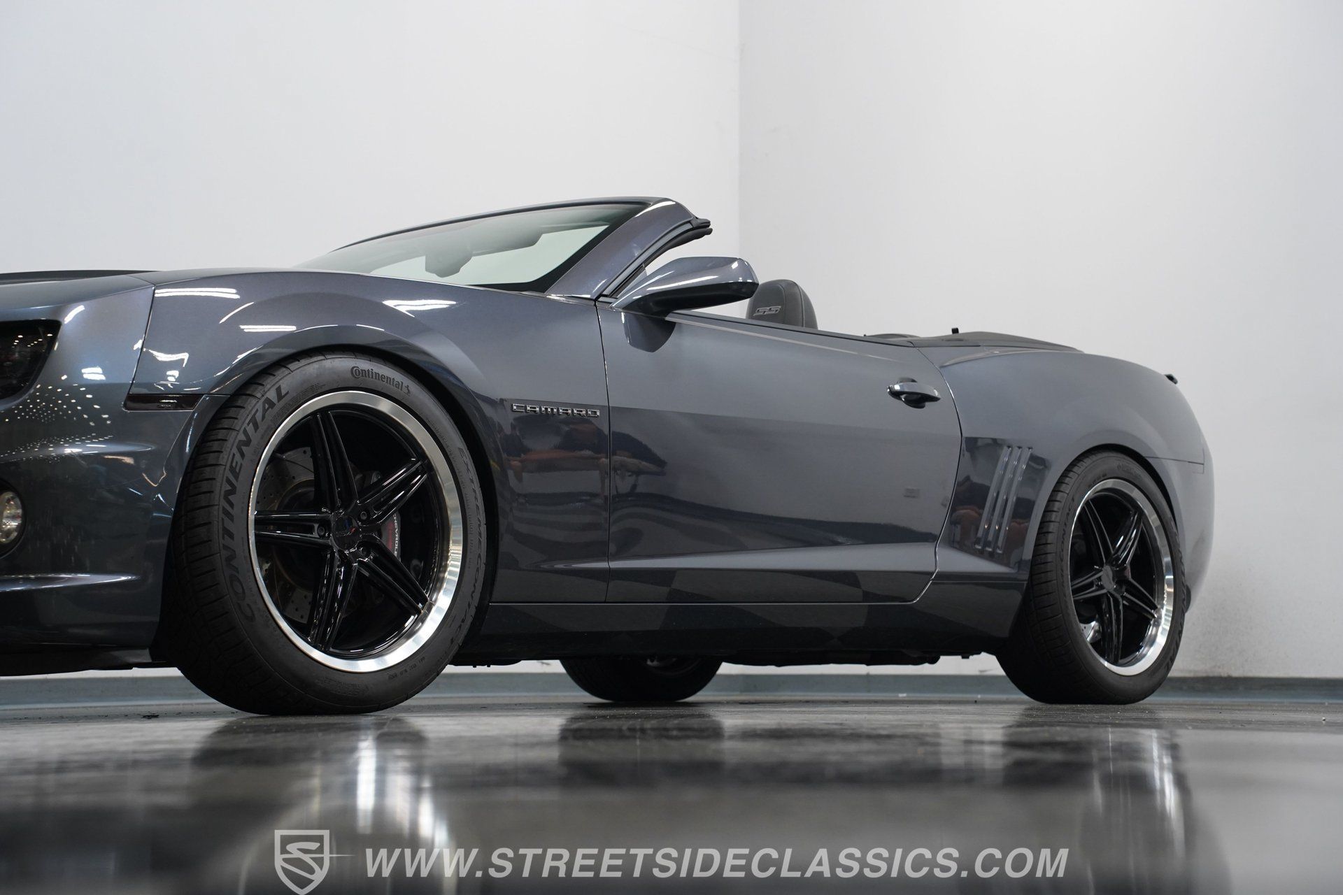 Used 2011 Chevrolet Camaro SS w/ RS Package RWD image 22