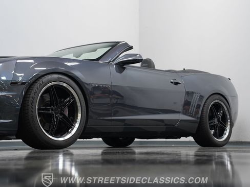 Used 2011 Chevrolet Camaro SS w/ RS Package RWD image 22