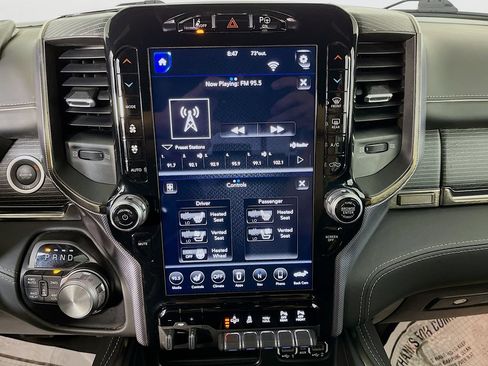 Used 2021 RAM 1500 Limited AWD/4WD image 19