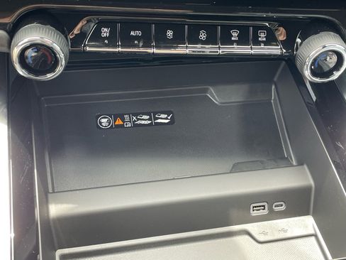New 2026 Chevrolet Tahoe RST RWD image 9