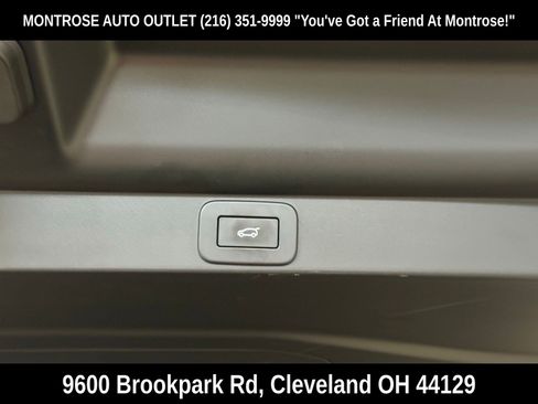 Used 2023 Land Rover Range Rover Long Wheelbase SE AWD/4WD image 44