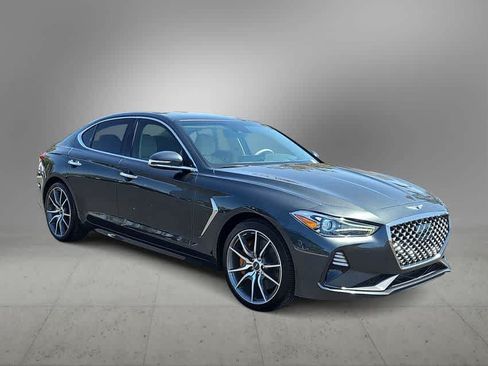 Used 2019 Genesis G70 3.3T Design RWD image 2