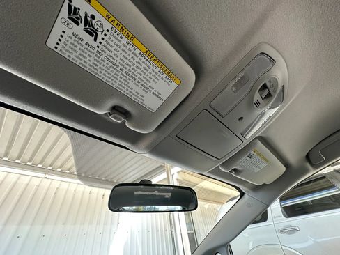 Used 2015 Toyota Prius Three FWD image 30