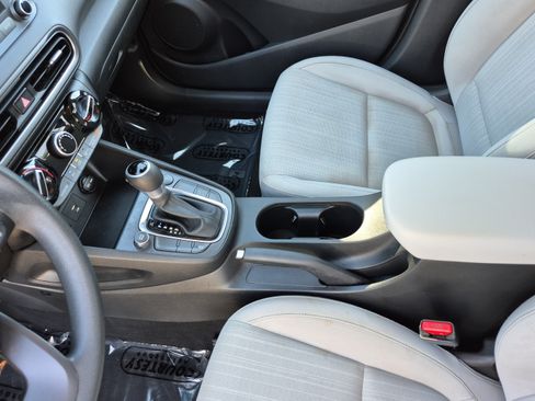 Certified 2023 Hyundai Kona SEL AWD/4WD image 19