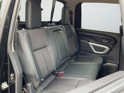 Used 2017 Nissan Titan PRO-4X AWD/4WD image 21