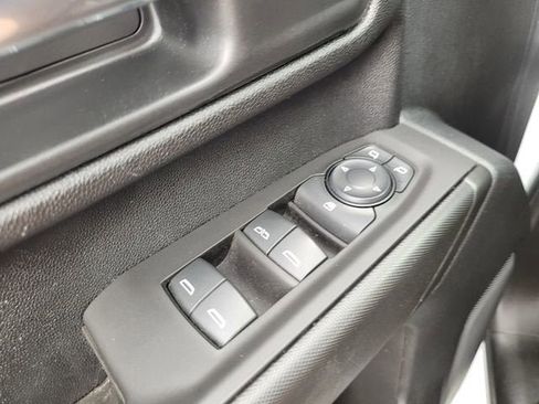 Used 2021 GMC Sierra 2500 4x4 Crew Cab w/ Convenience Package image 26