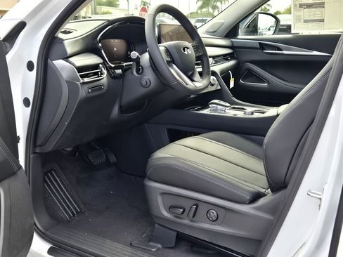 New 2026 INFINITI QX60 Luxe w/ Cargo Package AWD/4WD image 12