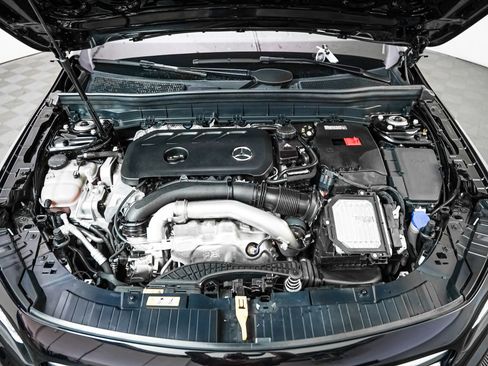 Certified 2024 Mercedes-Benz GLB 250 250 image 4