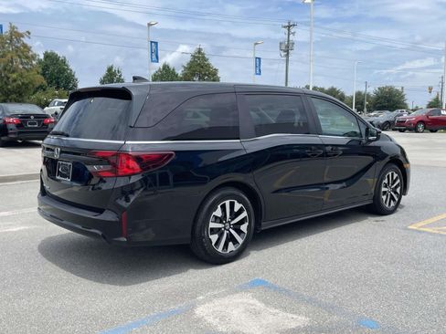 Used 2026 Honda Odyssey EX-L image 6