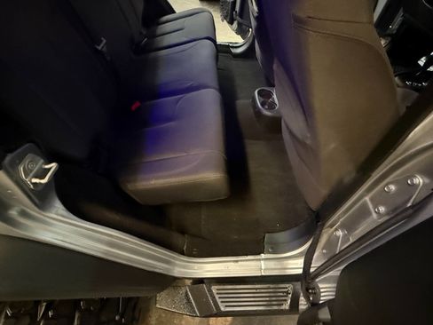 Used 2017 Jeep Wrangler Unlimited Sport w/ Quick Order Package 24S image 21