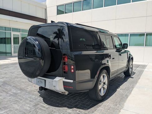 New 2025 Land Rover Defender 130 S AWD/4WD image 4