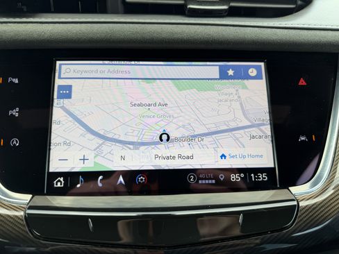 Certified 2025 Cadillac XT6 Sport w/ Platinum Package image 24