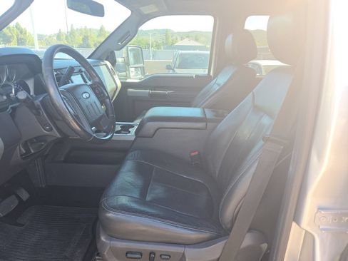 Used 2012 Ford F250 Lariat w/ Lariat Ultimate Pkg AWD/4WD image 11