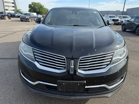 Used 2018 Lincoln MKX Reserve w/ Driver Assistance Package AWD/4WD image 5