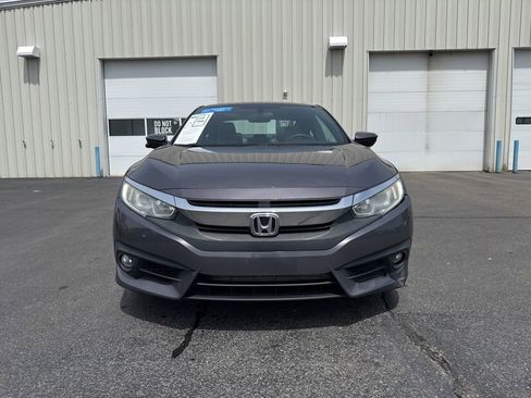 Certified 2018 Honda Civic EX-T image 2