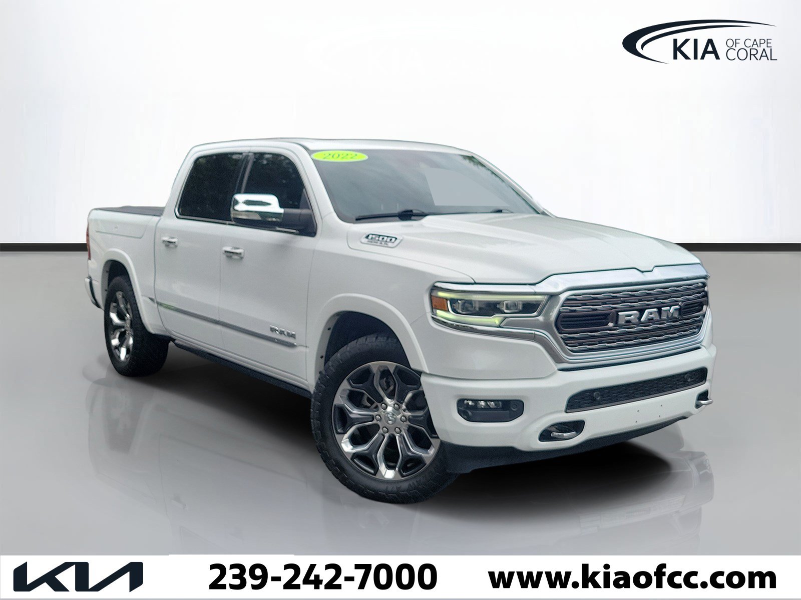 Used 2022 RAM 1500 Limited w/ Body Color Bumper Group AWD/4WD image 1