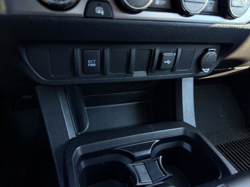 Used 2023 Toyota Tacoma SR image 19