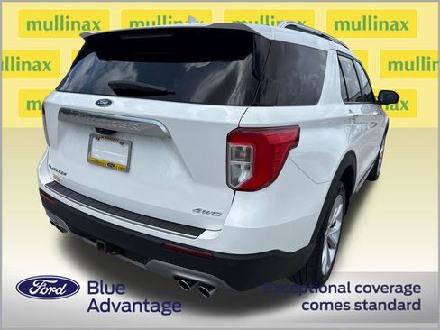 Used 2022 Ford Explorer Platinum w/ Equipment Group 601A AWD/4WD image 4