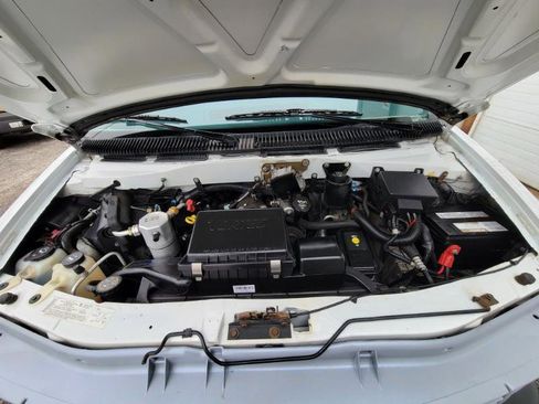 Used 2005 Chevrolet Astro image 51