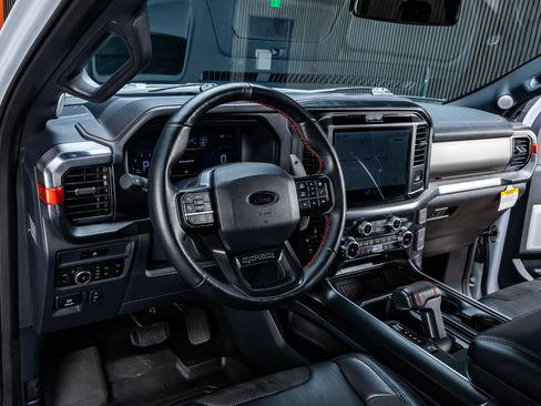 Used 2025 Ford F150 Raptor AWD/4WD image 16
