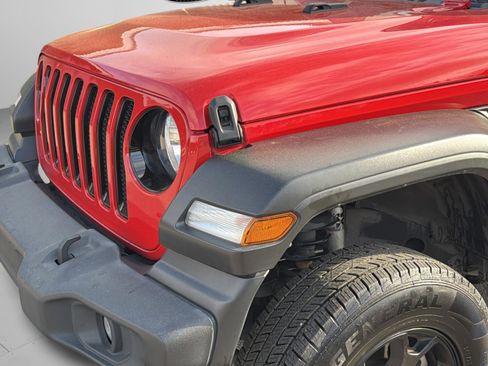 Used 2020 Jeep Wrangler Unlimited Sport image 10