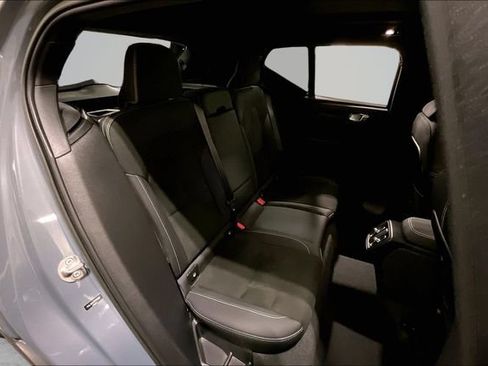 Certified 2023 Volvo XC40 B5 Plus w/ Climate Package AWD/4WD image 30