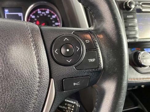 Used 2017 Toyota RAV4 SE AWD/4WD image 18