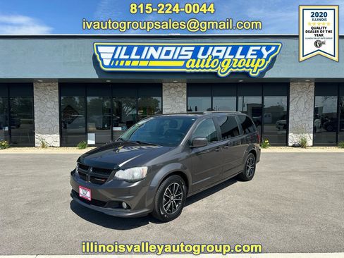 Used 2016 Dodge Grand Caravan R/T FWD image 1