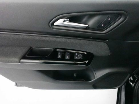 Used 2024 Honda Prologue EX image 11